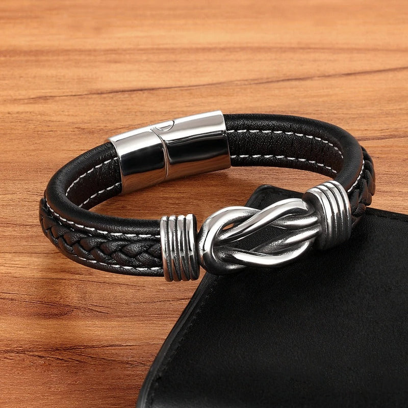 Solomon - Hand-Woven Magnetic Closure Bracelet