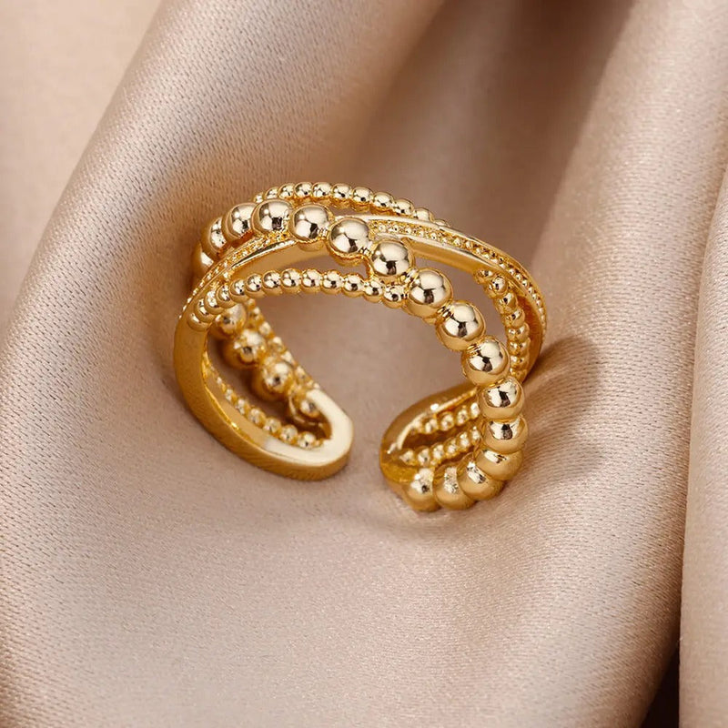 Luna - Elegant Gold-Colored Rings